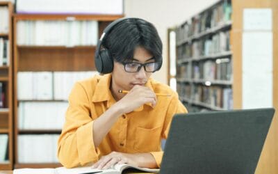 Should You Get a College Degree Online? What Students and Parents Need to Know